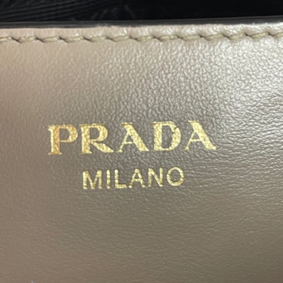 Prada Small Saffiano Gray Leather Tote - Authenticity Certified - Picture 12 of 13